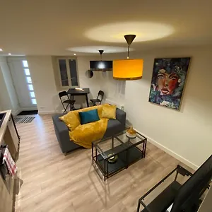 Bel Avec Place De Parking A Proximité Appartement